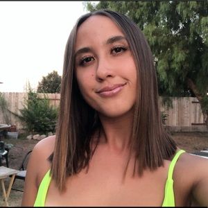 Meet your Posher, Natasha